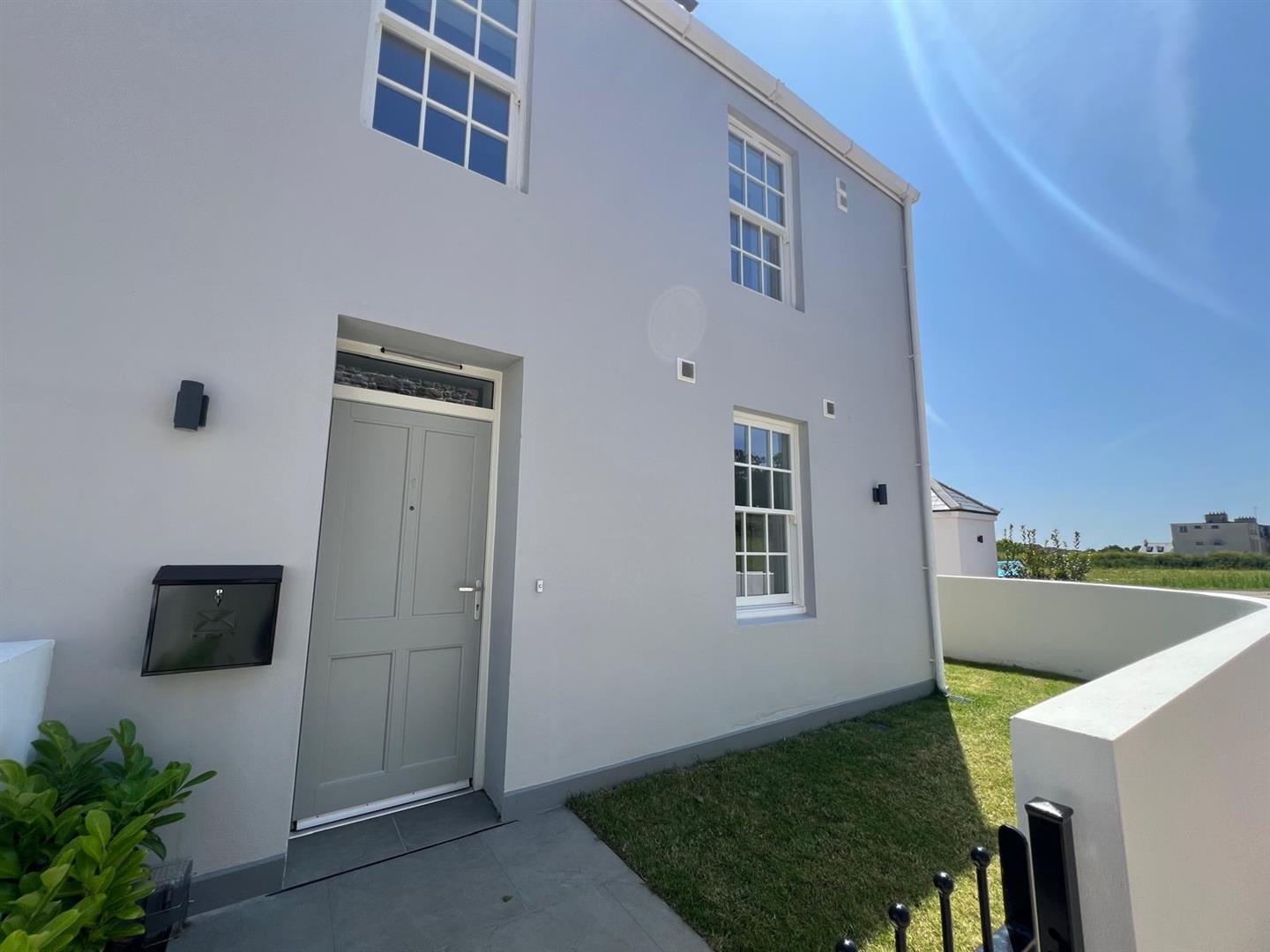 The Farm House, Flat 1, Heritage Farm, St Clement